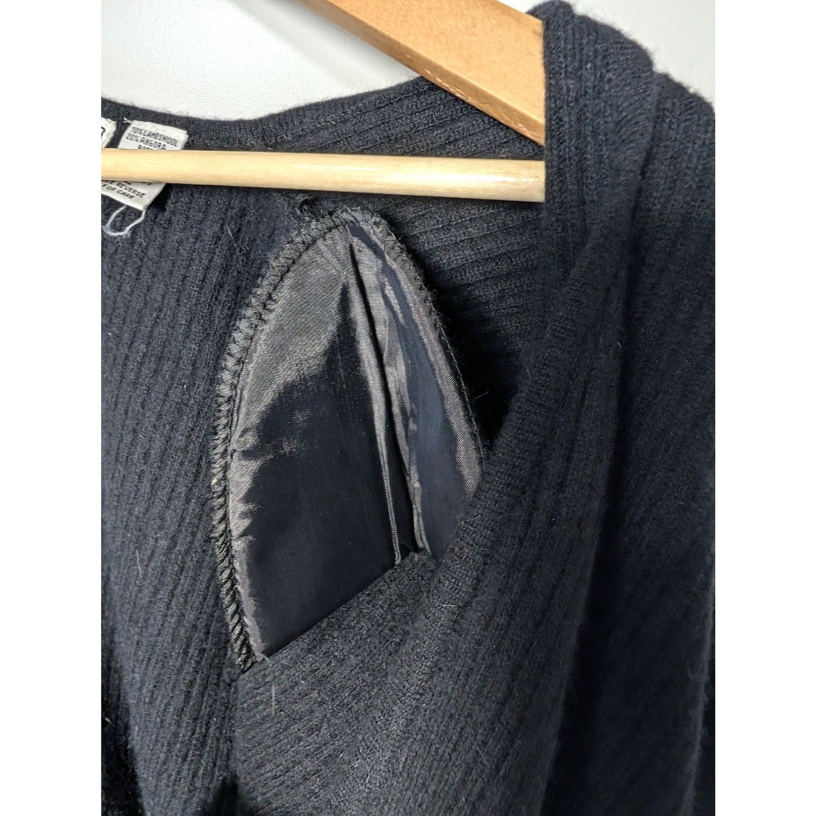 Vintage Evan-Picone Black Lambswool Angora Sweater Vest Frog Closure 80s