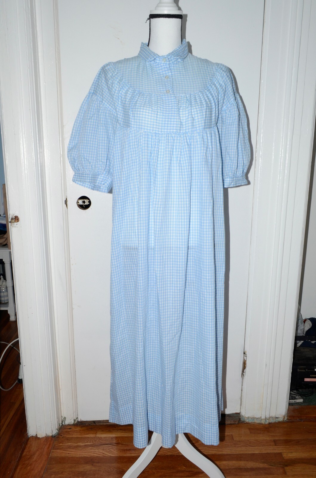 Vintage JULI OF SLUMBERTOGS Blue and white Full Robe Short sleeves ILGWU SIZE L