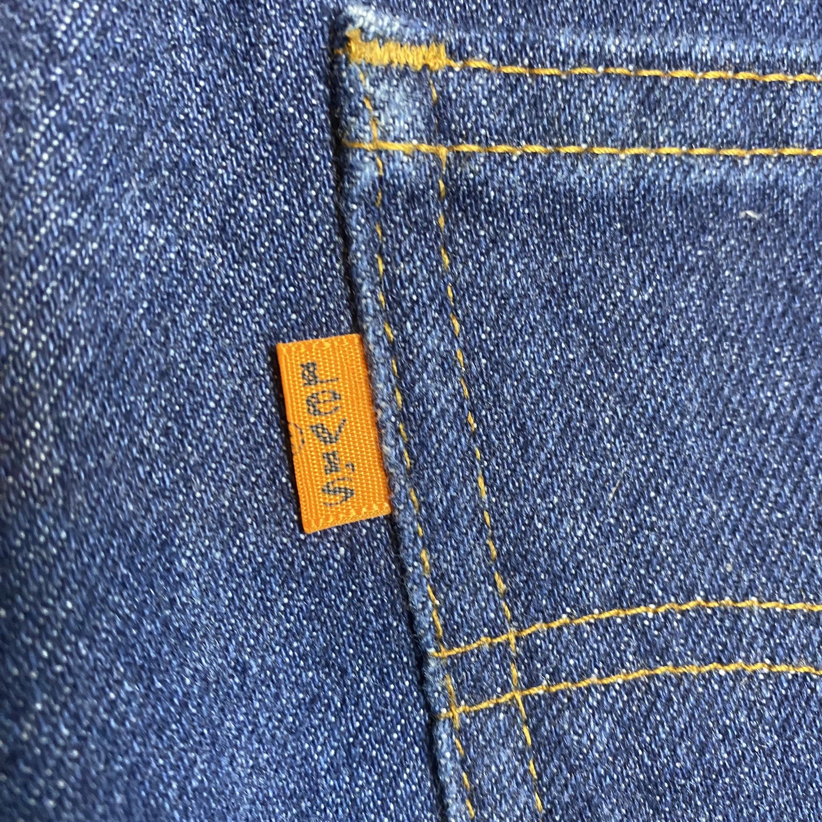 Vintage Levi’s 1983 546 Women’s Jeans Retro 80’s Vibe 30×29 Orange Tab