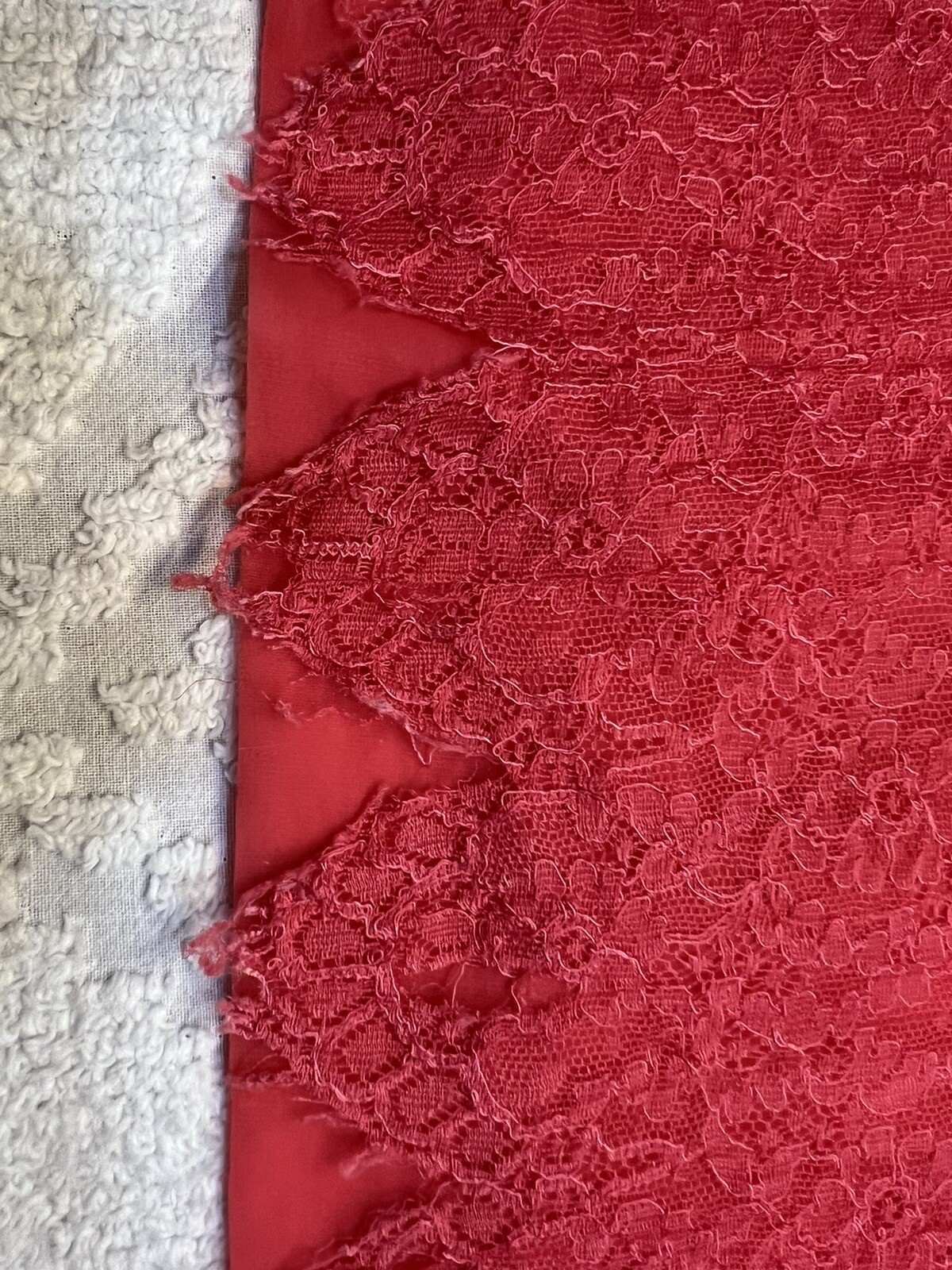 Vtg 50s/60s Luxite Kayser Slip Sz 32 Red/Pink & Lace Nylon Midi Repaired