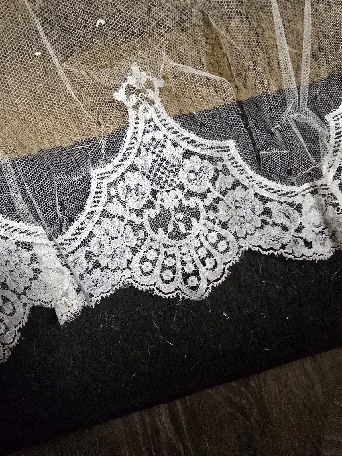 1950s-1970s Vintage Wedding Dress And Veil