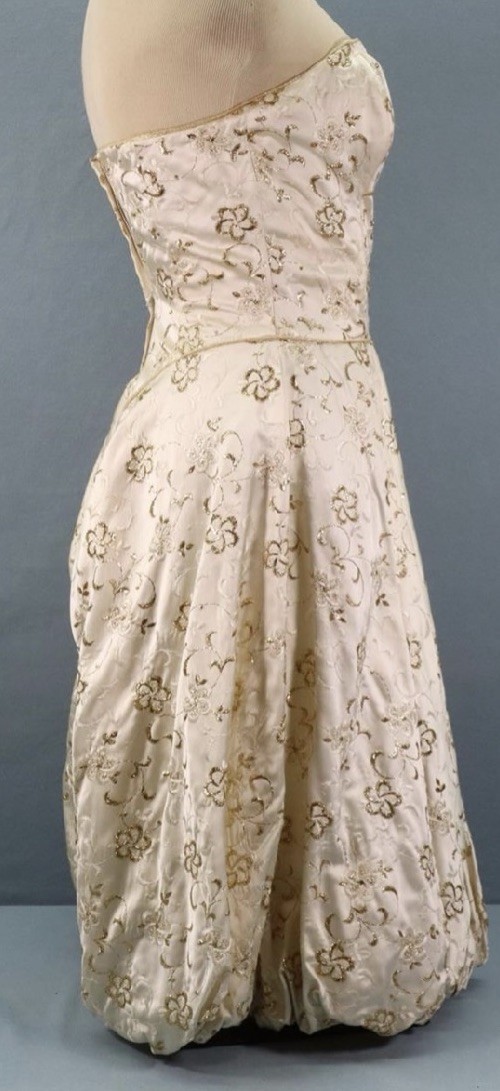 Vtg 1960’s Gold Embroidered Bubble Hem Party Dress – Prom – Party – Free Ship