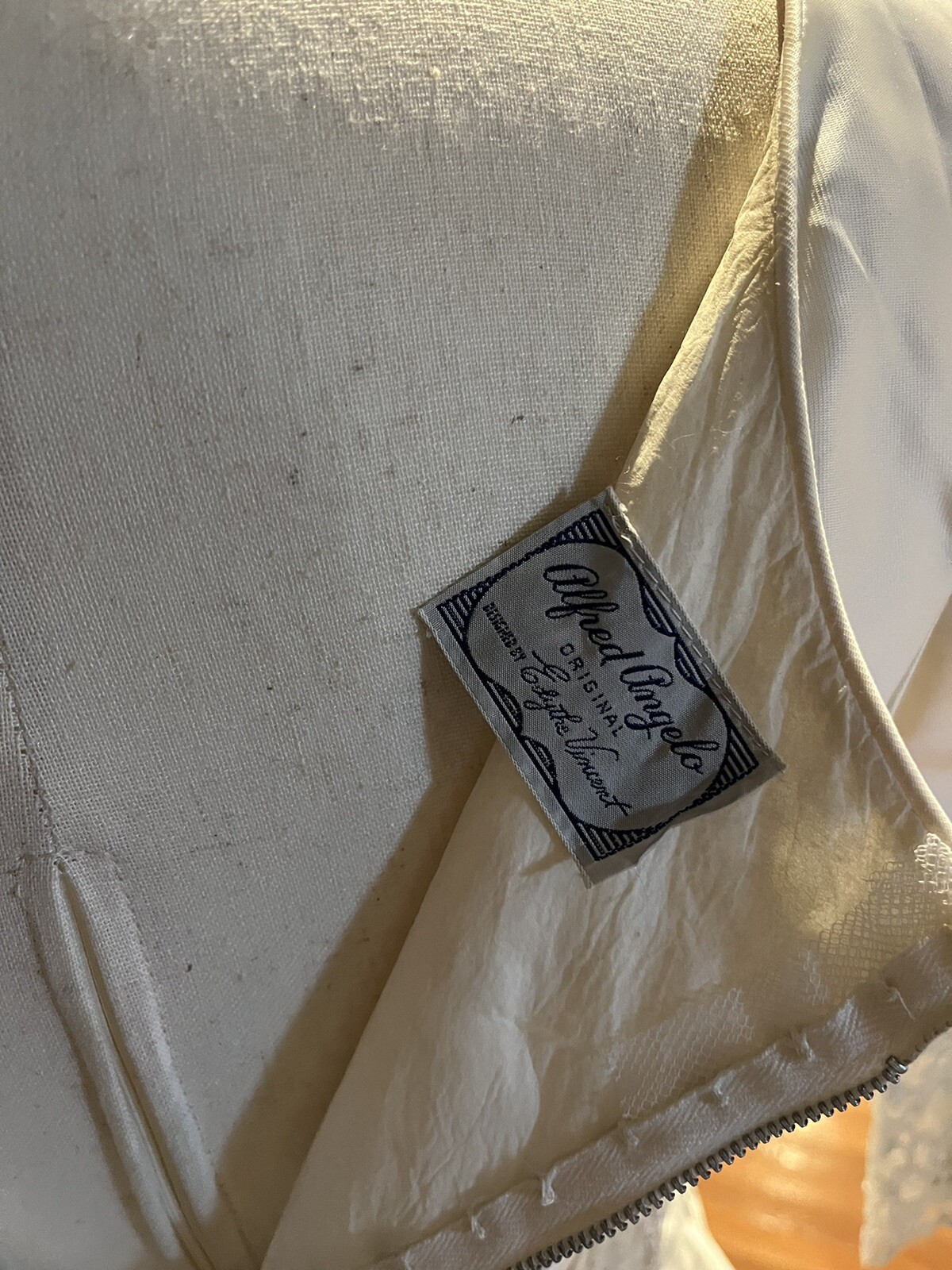 Vintage Alfred Angelo Edythe Vincent 1940-1950’s Taffeta And Lace Wedding Dress