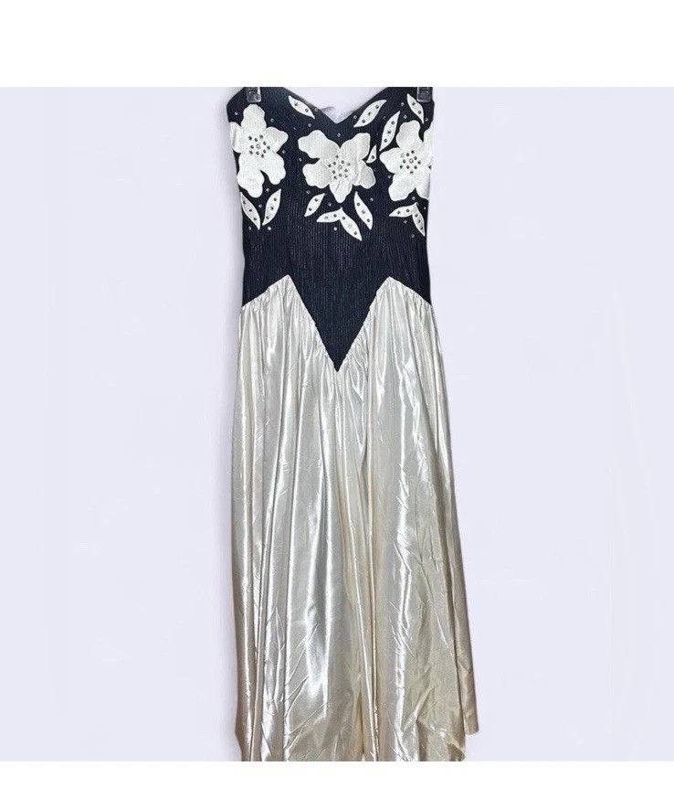 Elegant TD4 by Electra 80s 90s vintage silk satin navy cream beaded floral gown
