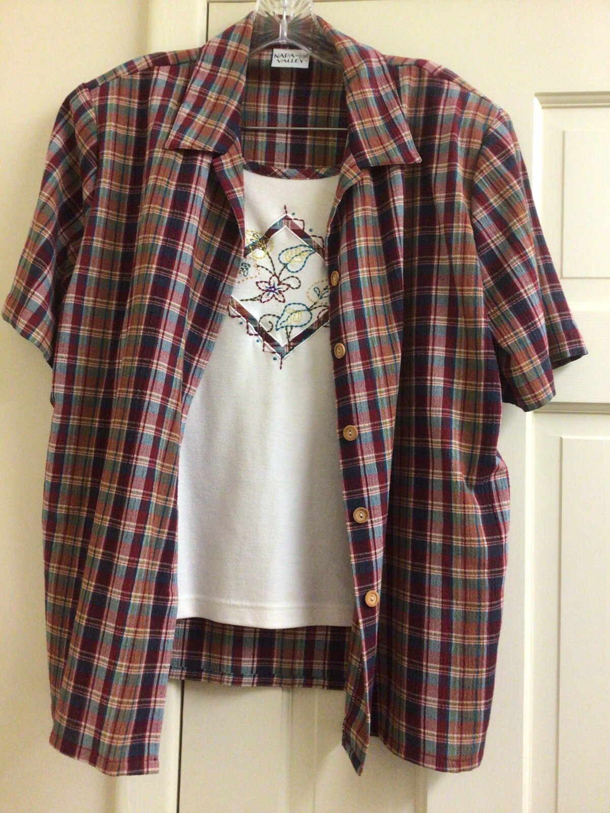 Napa Valley Women Med Blouse 2-in-1 Top Beige Plaid Red Green Embroidery Vintage