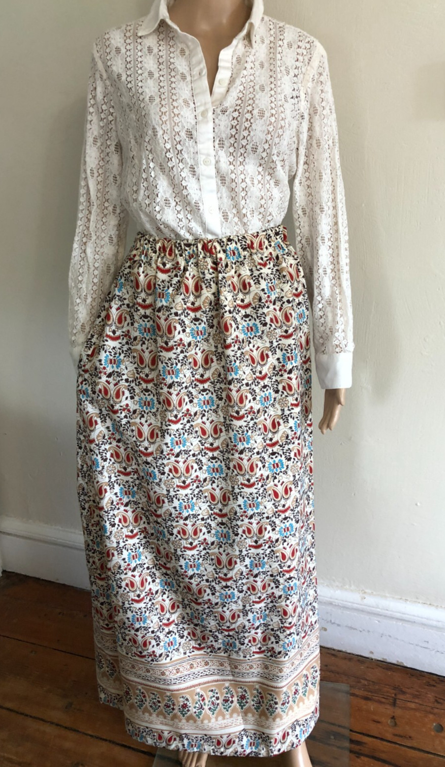 vtg 1970s COPLEY SQUARE Ltd Pull On Maxi Skirt Waist fits 25″-31″ Satin Paisley