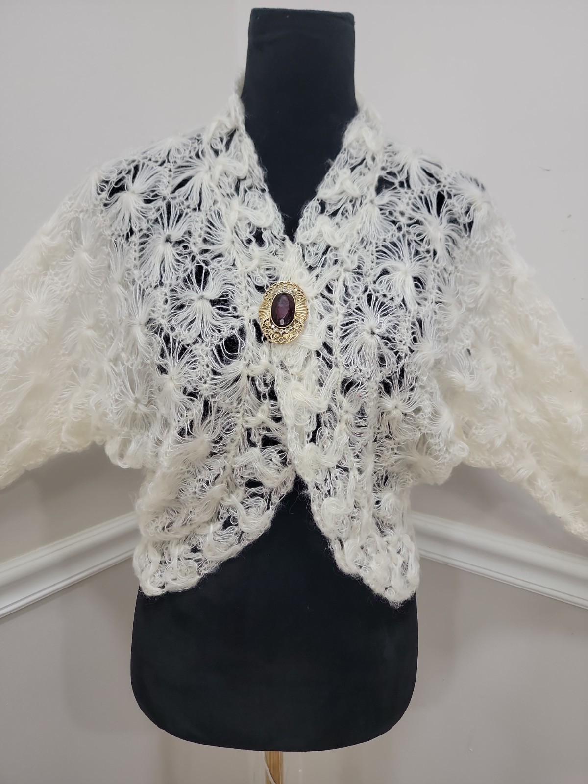 VTG’70s Made in Japan Hand Made Acrylic Crochet Bolero Victorian Style Cardigan.