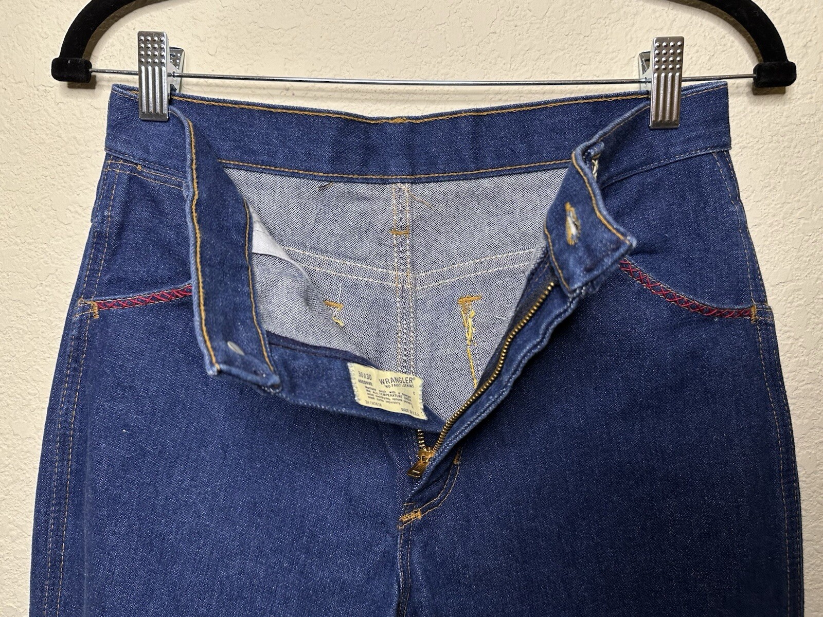 NOS 70s Vintage Hand Embroidered Wrangler No Fault Bootcut USA Denim Jeans 28×29
