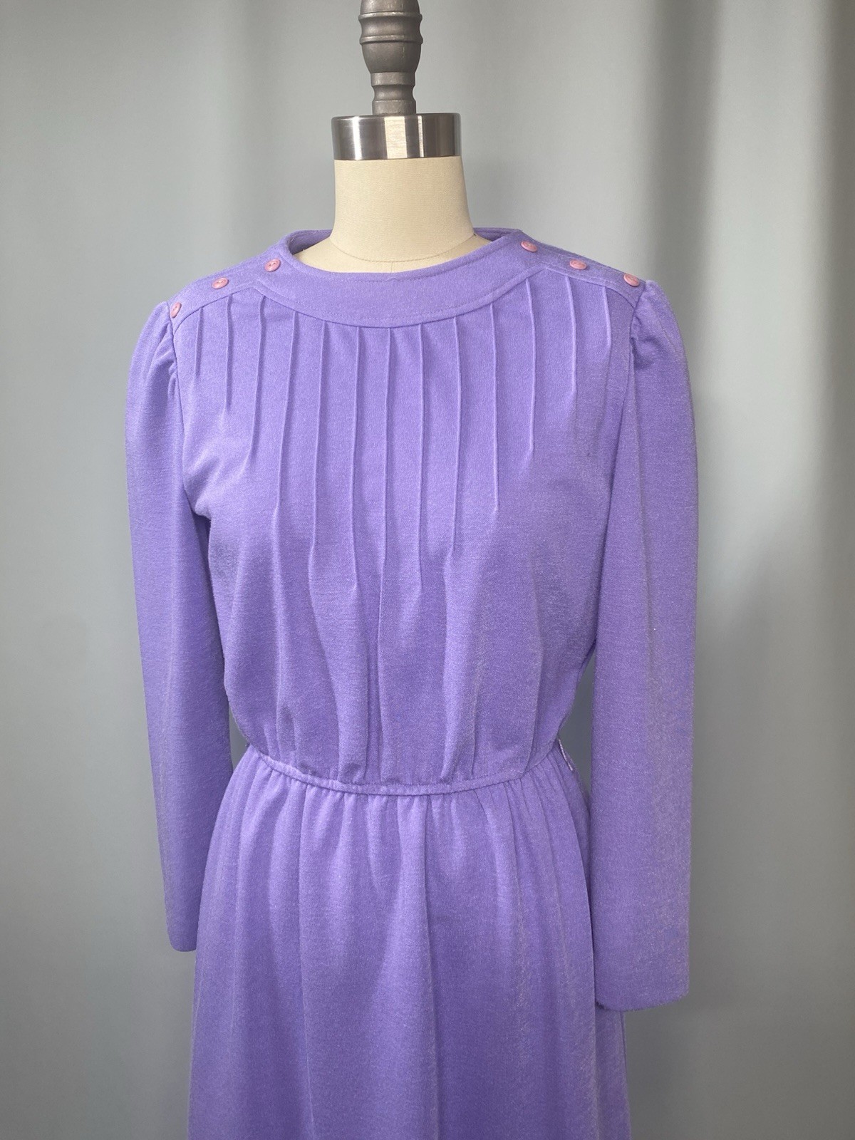 Vintage Dress SIZE PETITE MEDIUM 10 purple long sleeve LESLIE FAY 70s 80s