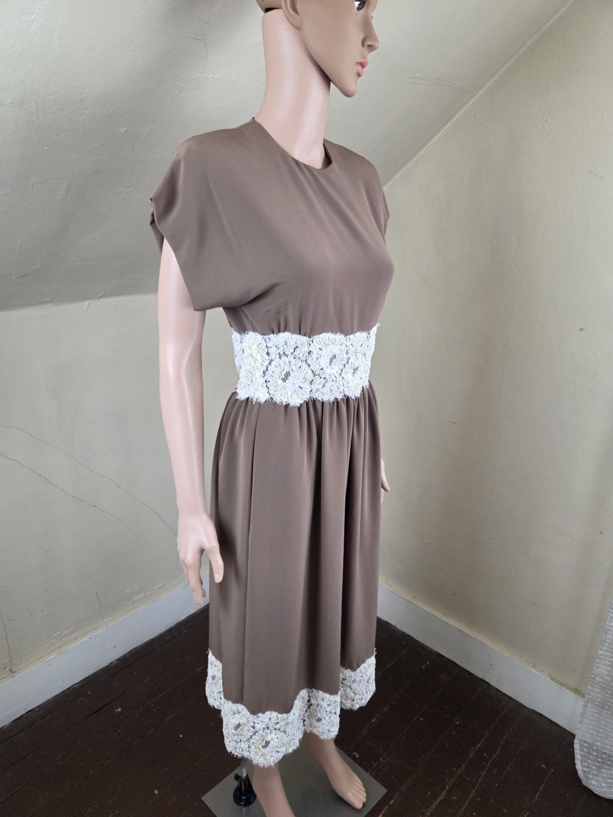 VTG William Pearson Brown Midi Dress Beaded Lace Trim Made USA Size 6 70s 80s