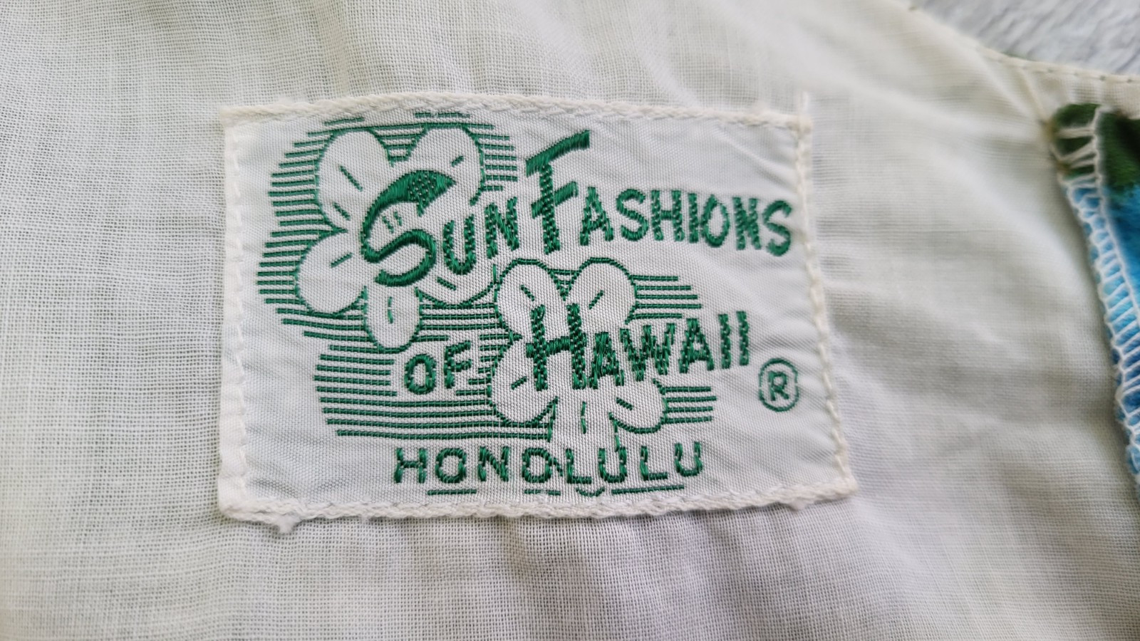 Vintage 1960s SUN FASHIONS HAWAII Blue Green Floral Ruffle Dress – Size XS – EUC