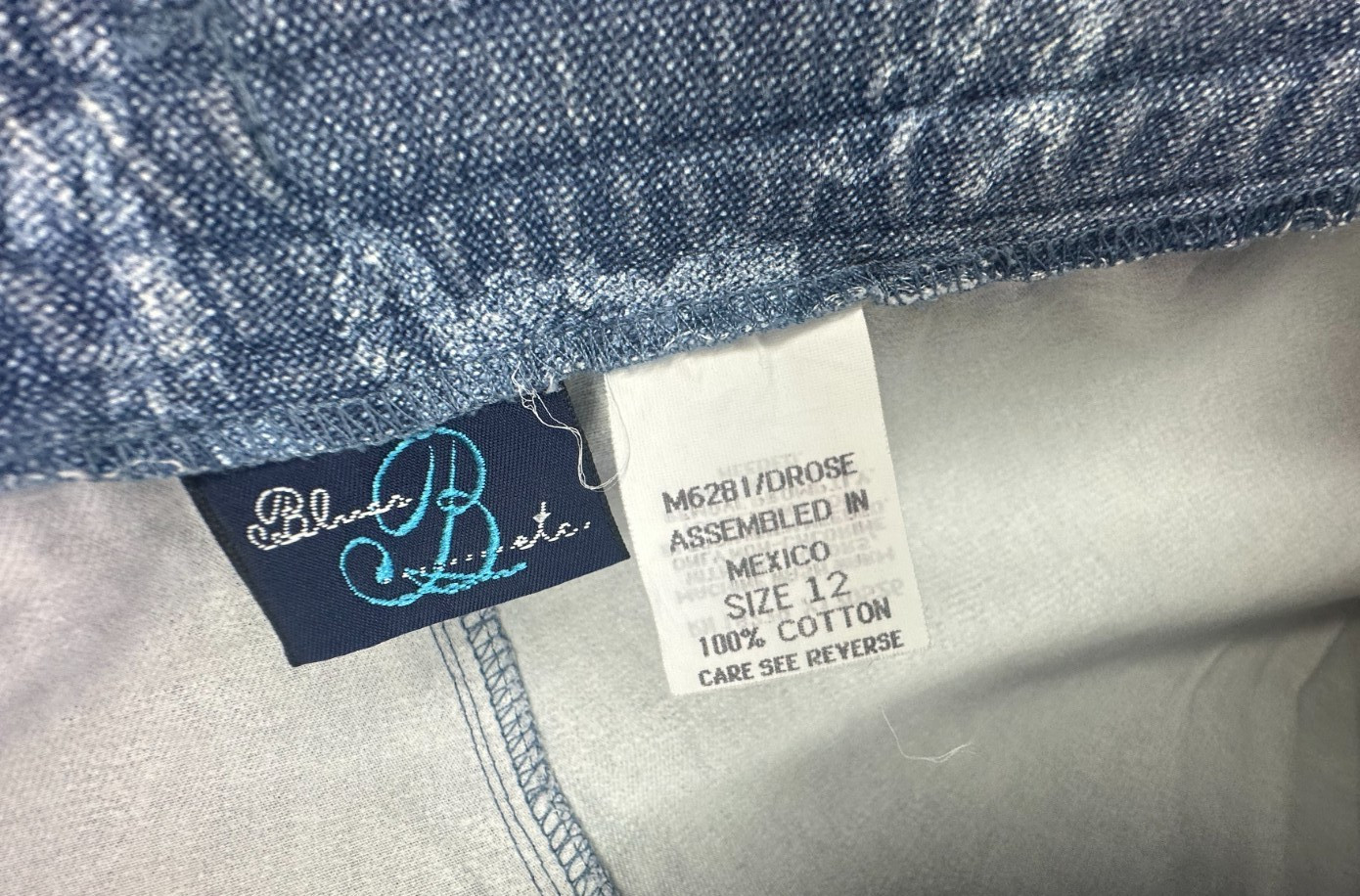 Vtg Blue Blues B Etc. 100% Cotton Roses acid print Shorts size 12 waist 29″
