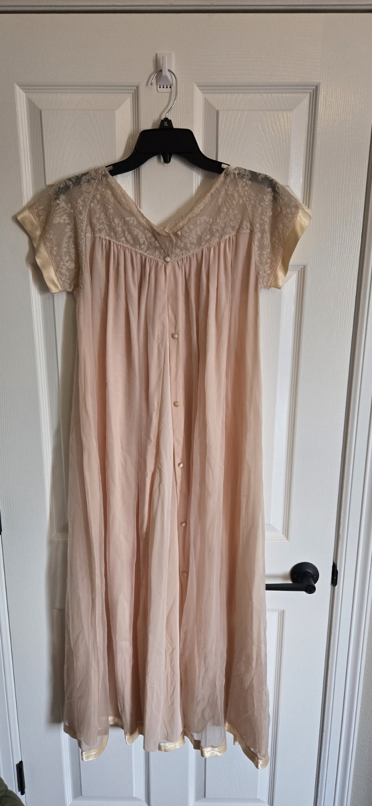 Vintage Leonora Nylon Nightgown & Robe Set Pink Satin Lace Trim 1960s USA Union