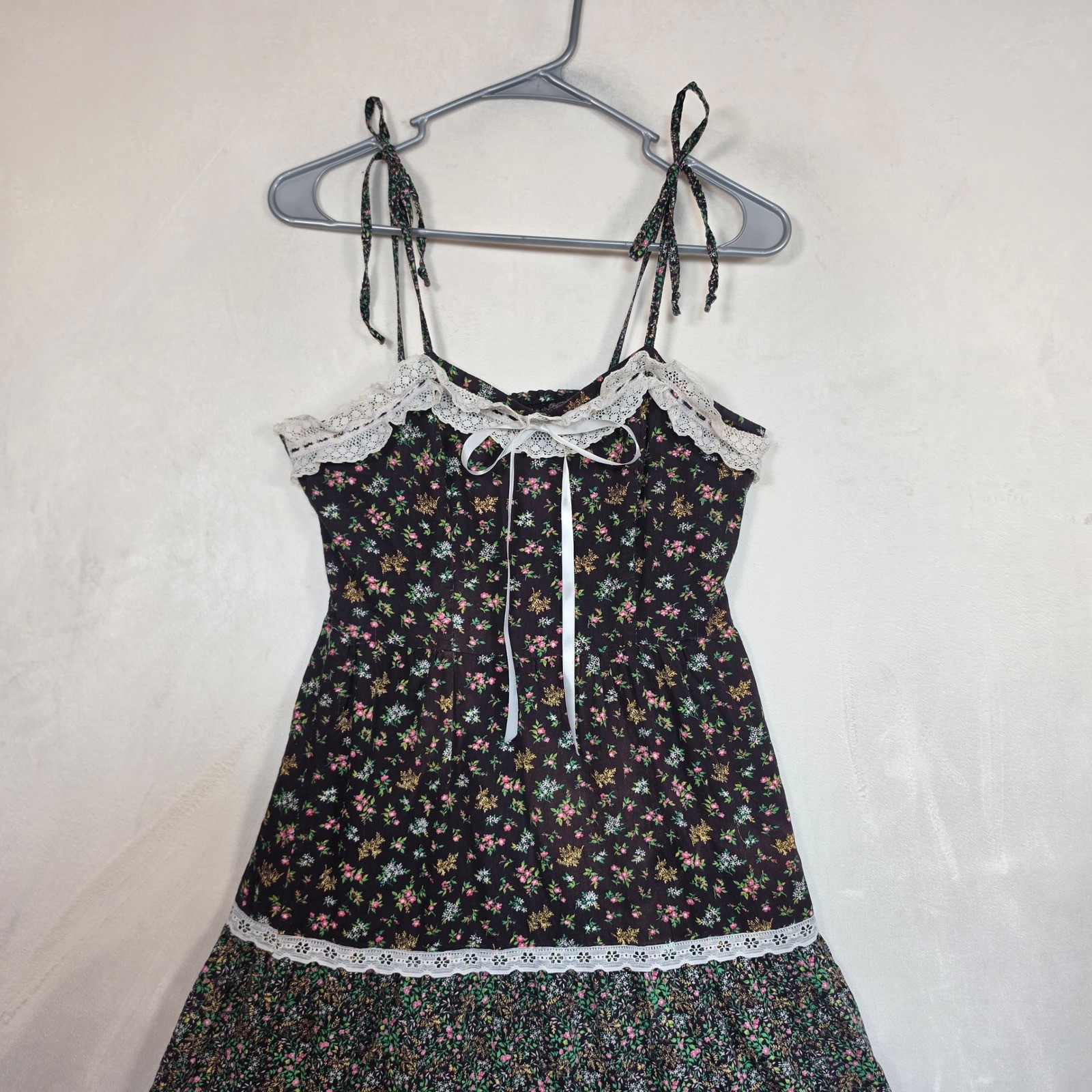 Vintage Newport Fashions Dress Women’s 5 Ditsy Floral Lace Cottagecore Prairie