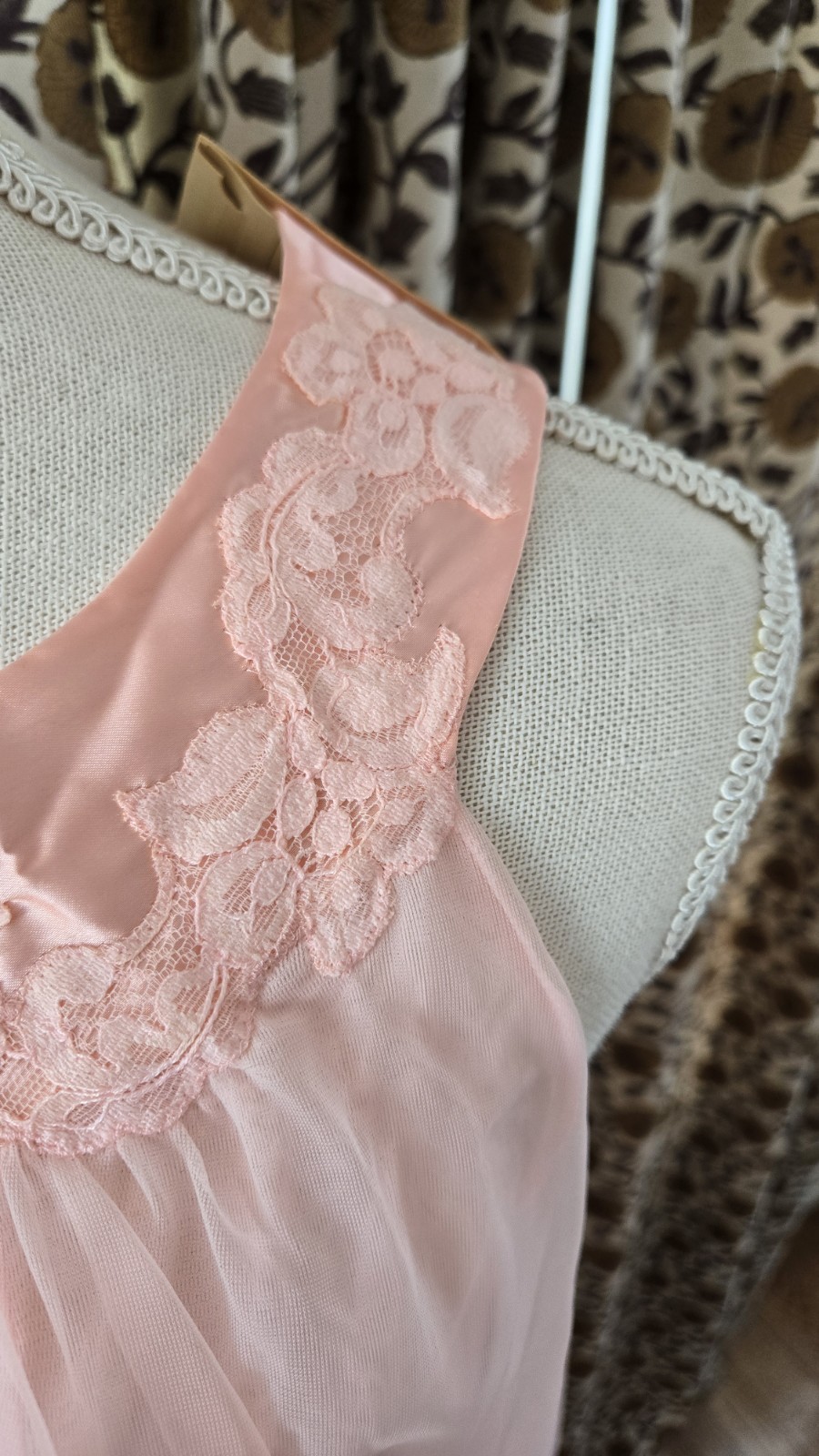 Vtg Gossard Artemis Coral Pink Chiffon Nylon Nightgown Size Small NWT NEW