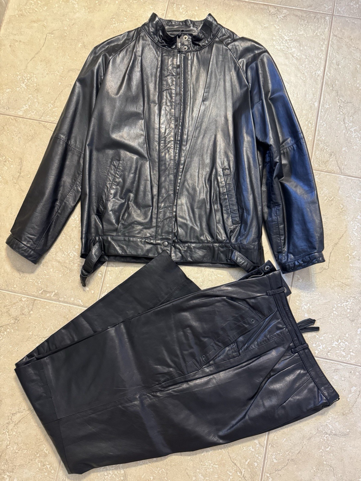 Women’s Vintage 1980’s INTUITIONS Black Leather Jacket & Pants Set Size 10-12