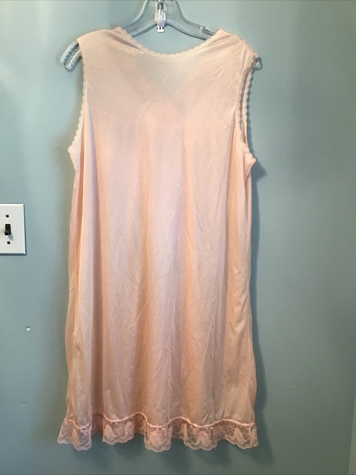 Vintage Velrose Light Pink Nylon Slip Petticoat size Medium