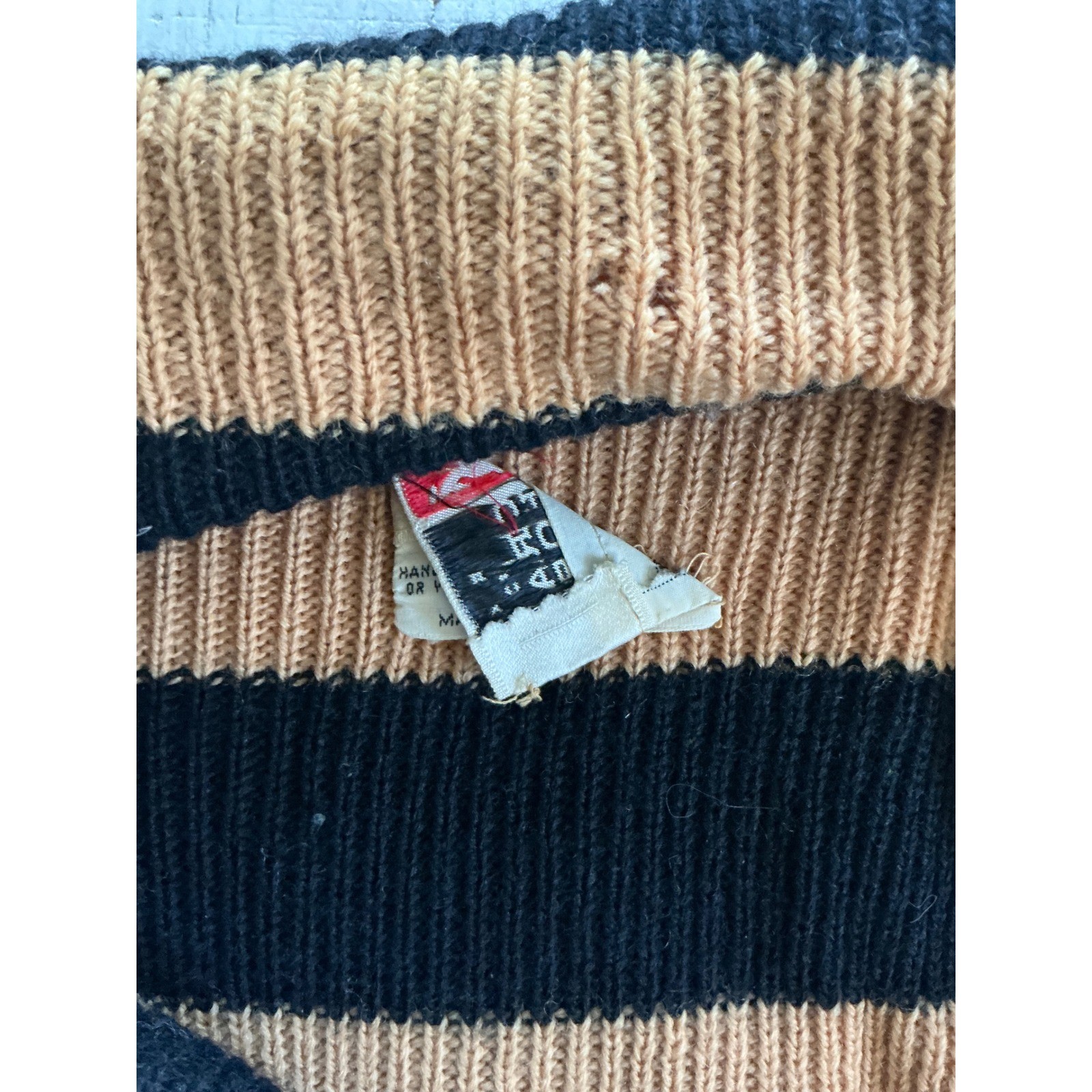 Vintage Riki for Crazy Horse 100% Wool Striped Hooded Cardigan Sweater Tan Black