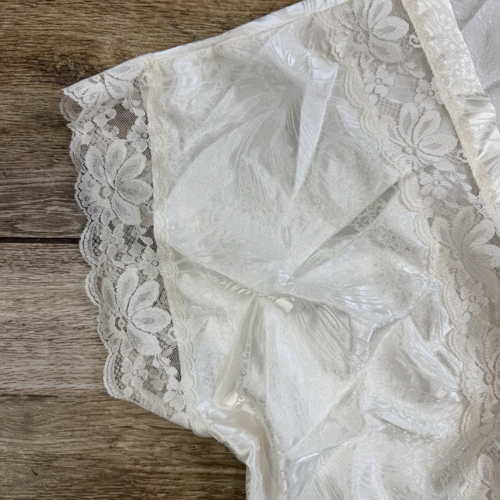 Vintage Lily Of France Sleepwear cream Silk Lace Pajama Top Pants Set