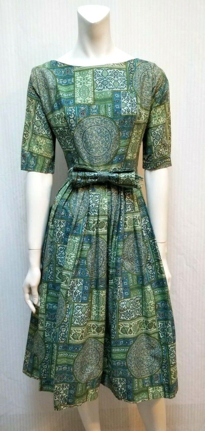 Vintage 1950’s Green Blue Floral Medallion Print Full DRESS with BELT – Size XS