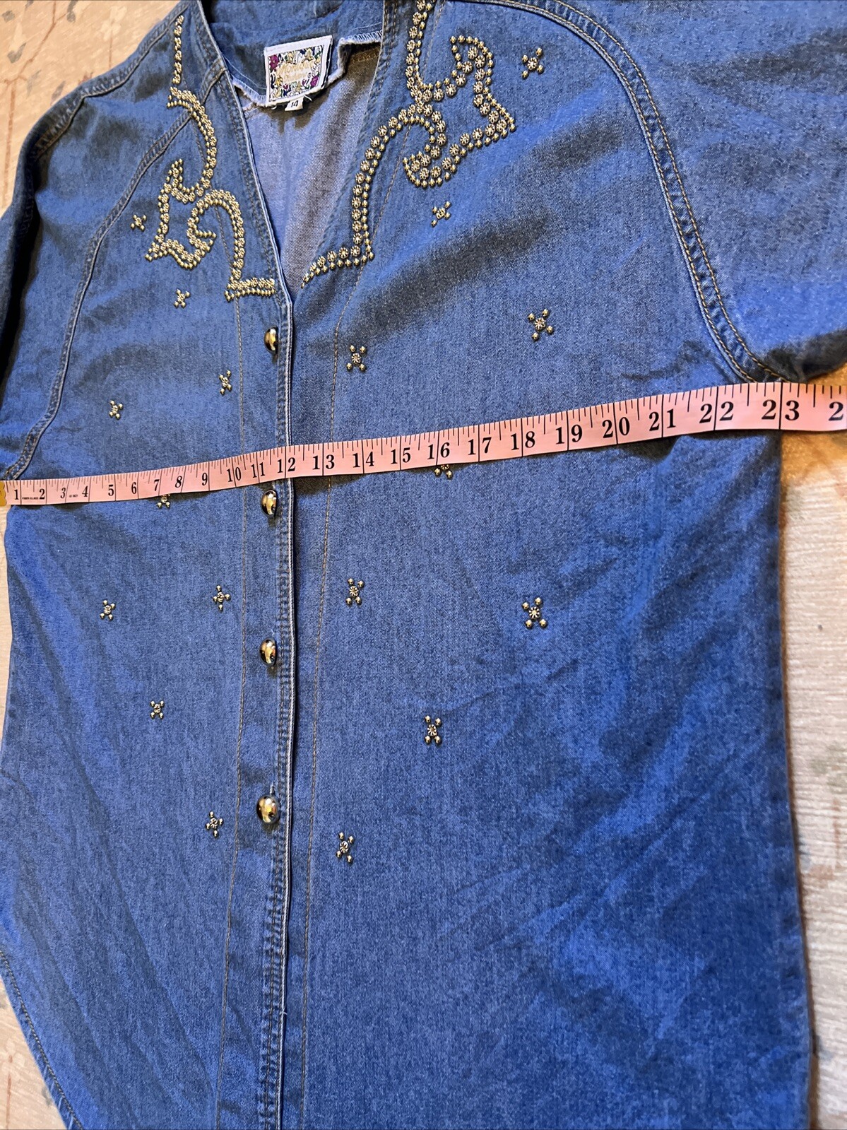Vintage Women’s Denim Western Button Shirt Studded Cowgirl Prairie Rodeo Size 14