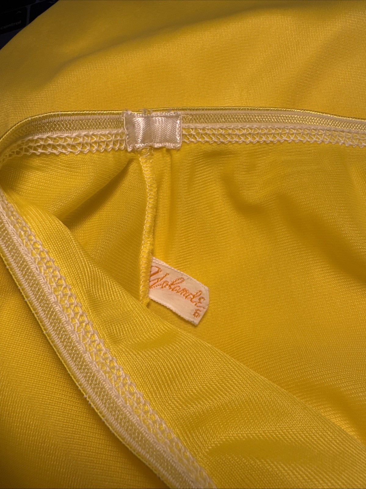 Vintage Yellow Pillow Tab Half Slip Skirt M Yolande