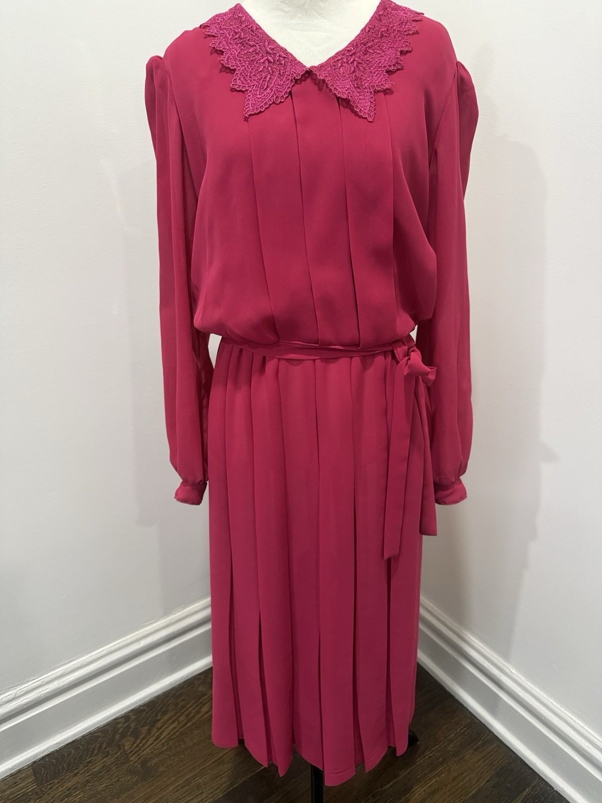 Vintage Jo Hanna York by Joan Davis Pink Lace-Collar Long Sleeve Midi Dress 10