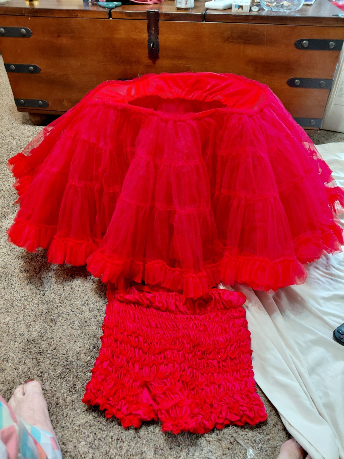 Vintage Malco Modes Red Square Dance Petticoat & Pettipants Set Size L 3 Layers