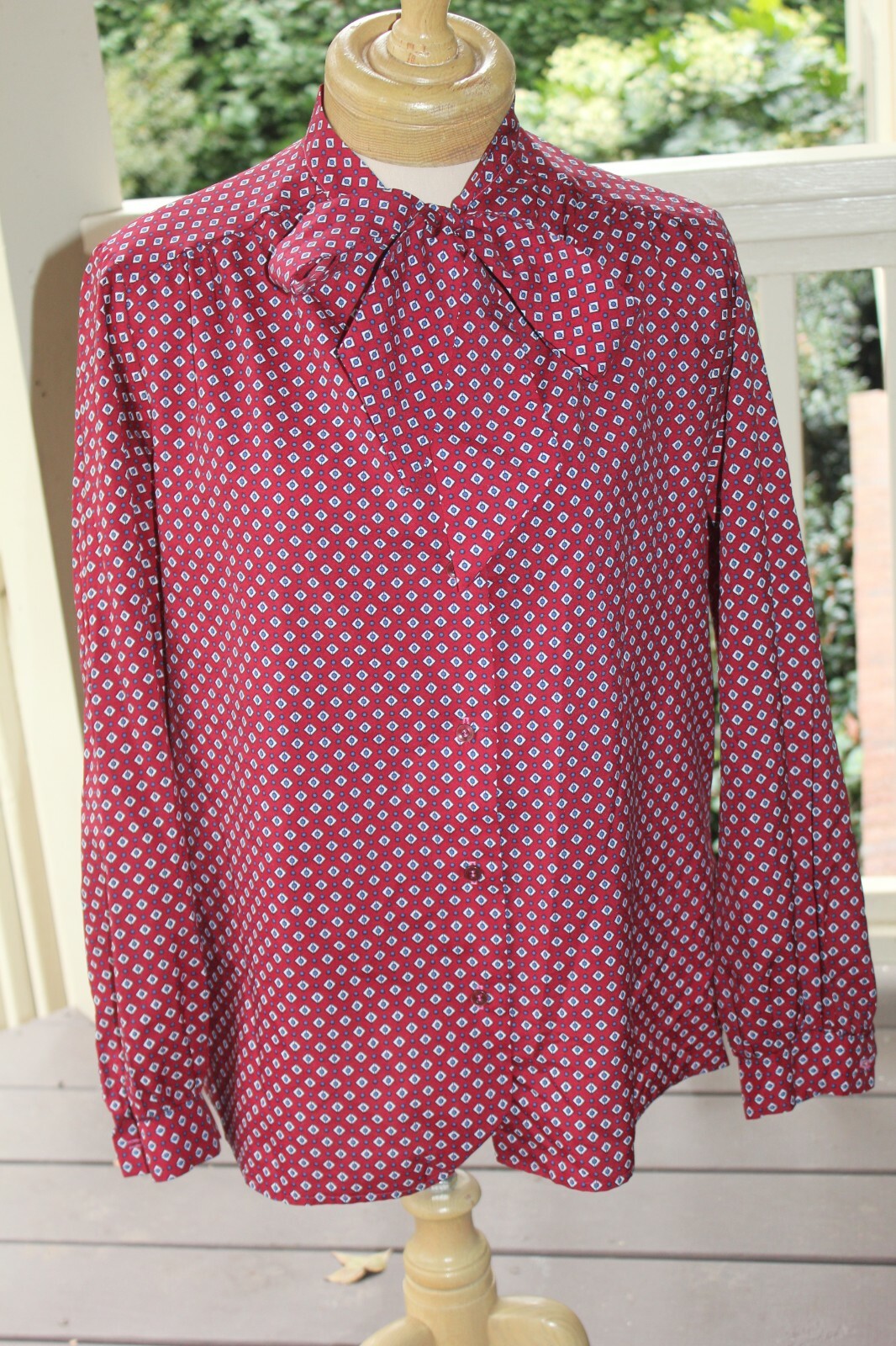 Vintage 70’s 80s Ecco Bay Maroon Geometric Tie Neck Button Down Blouse L XL 38