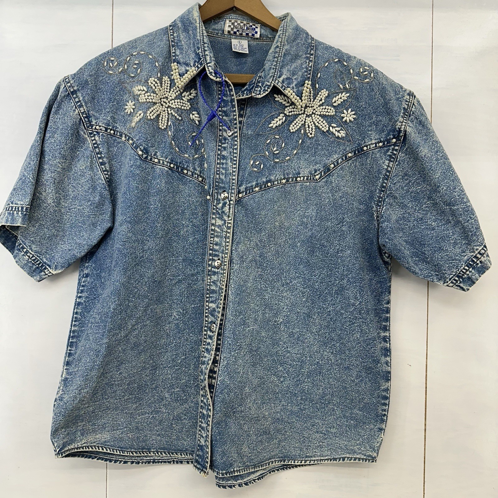 VTG Pretty Bleu Womans Floral Embellished AcidDenim WashWestern RetroTop L READ