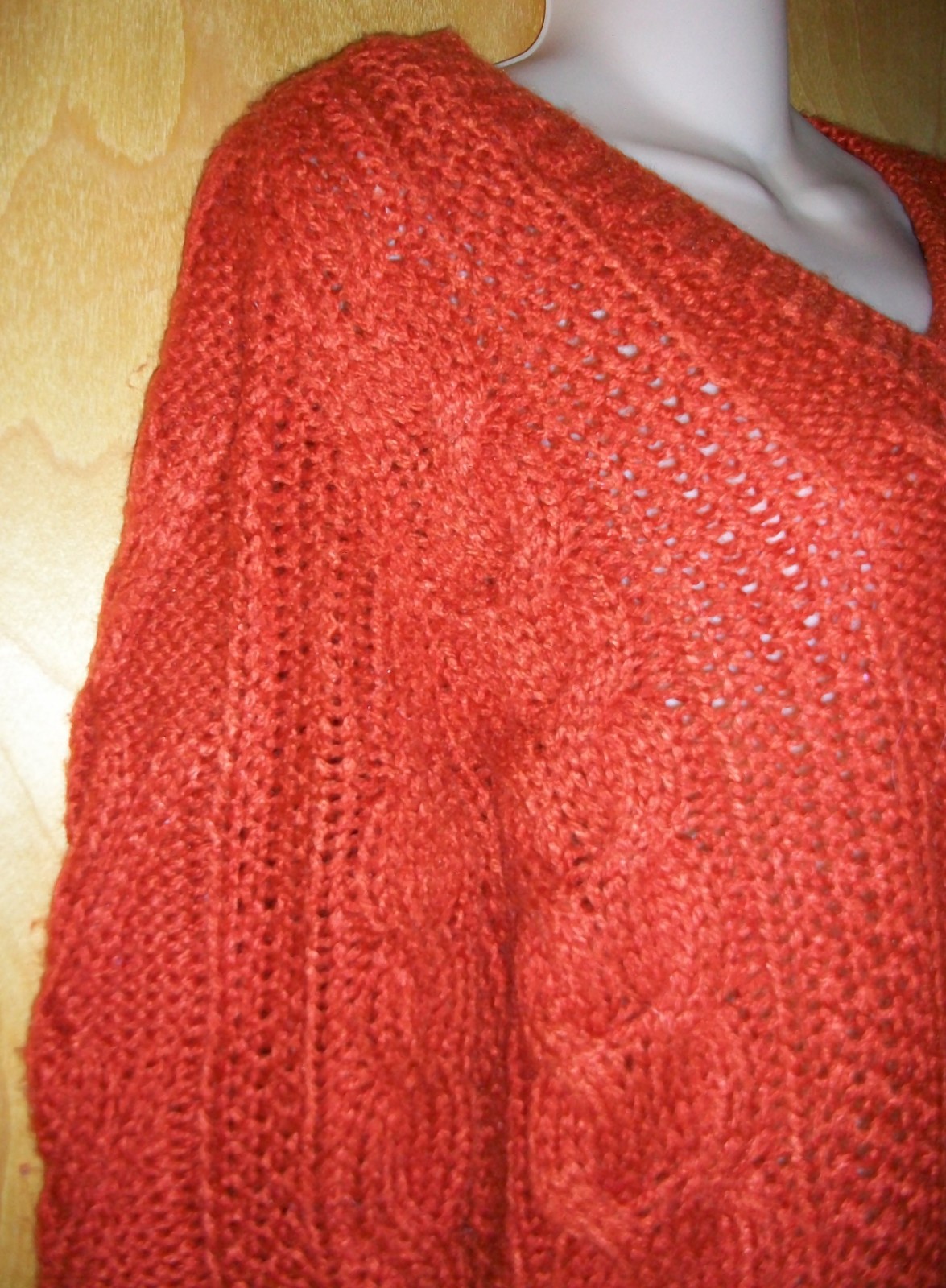 Vintage Hukapoo Paprika Orange Acrylic Cable Knit Pullover V-neck Sweater MEDIUM