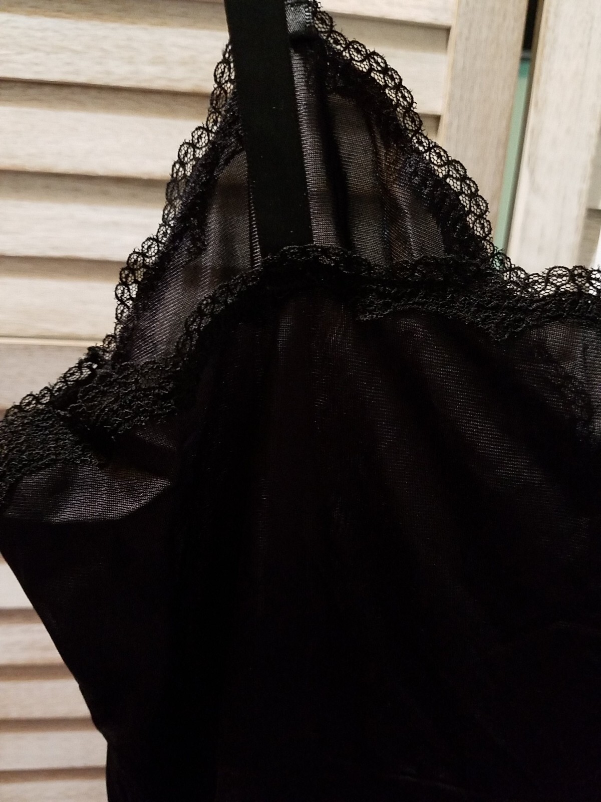Shadowline Womens Slip Size 34 Black Lace Trim Adjustable Vintage Petticoat
