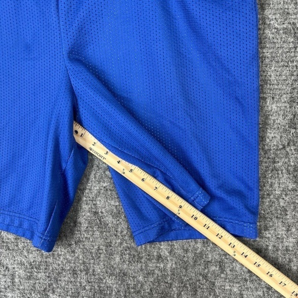 Kentucky Wildcats Nike Womens L Basketball Shorts Vintage USA Made Athletic
