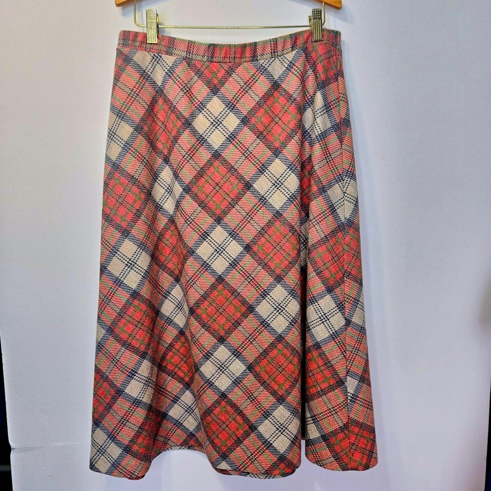 Vintage 70s 80s Plaid A-Line Skirt Red Green Tan High Waisted Midi USA Made M/L