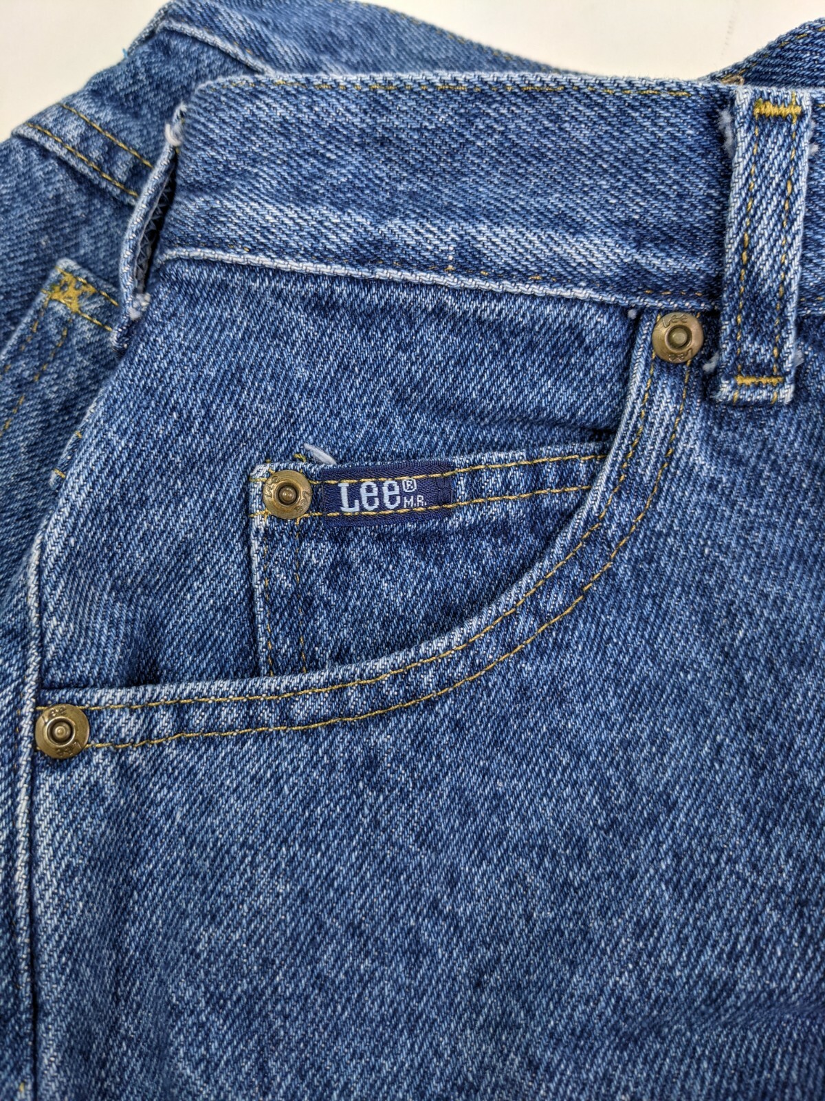 Vintage Womens Lee Jeans 32×31 16M, Denim Made In USA 90’s