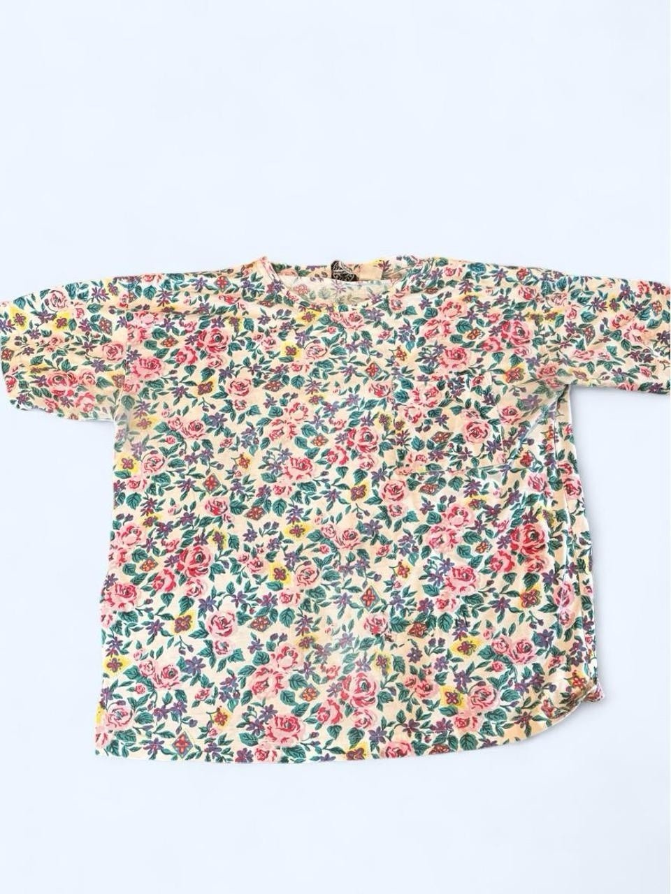 Vintage 80s/90s All-Over Print Floral Pocket Tee T Shirt