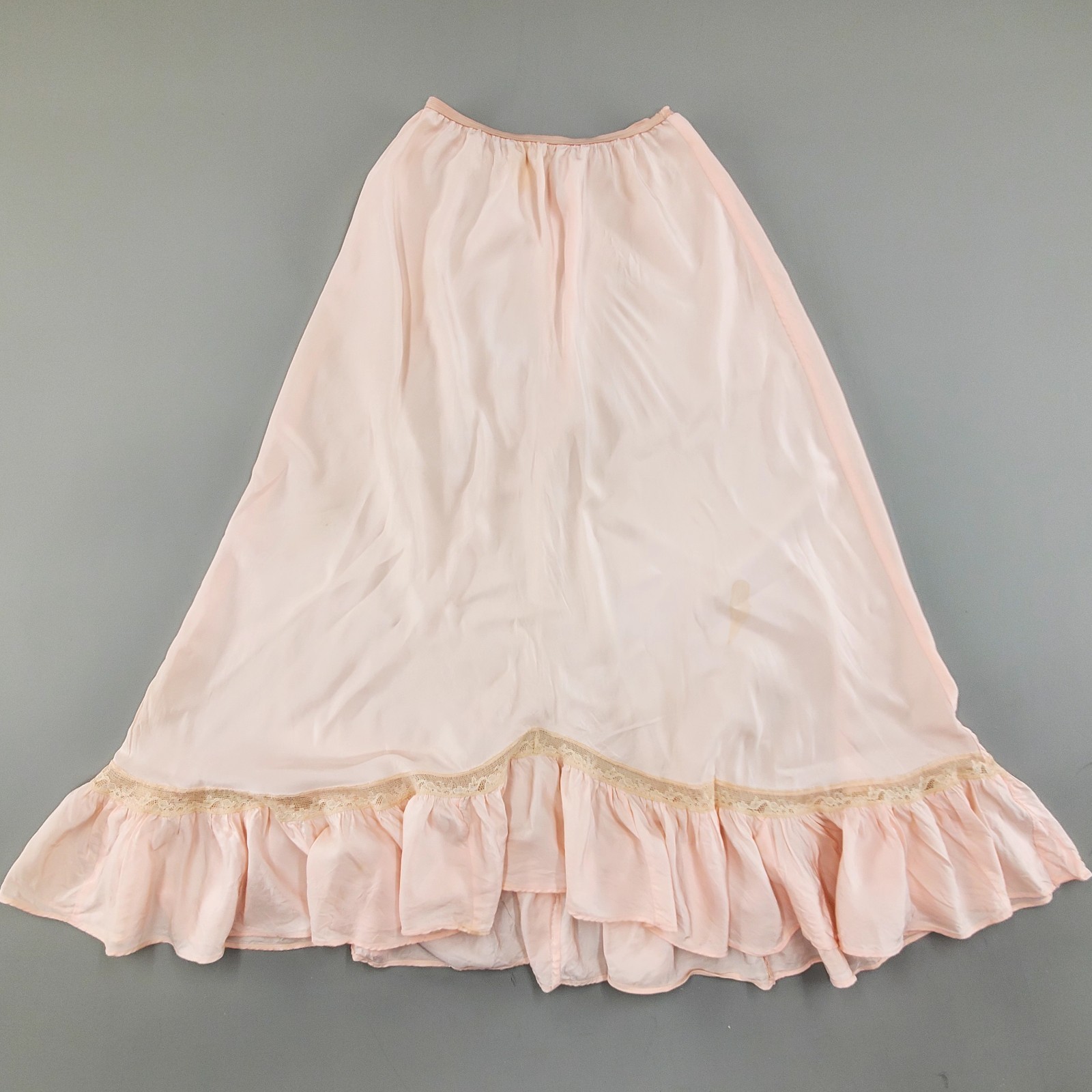 Vintage 1940s Du Barry Pastel Pink Ruffled Slip Skirt Size XS