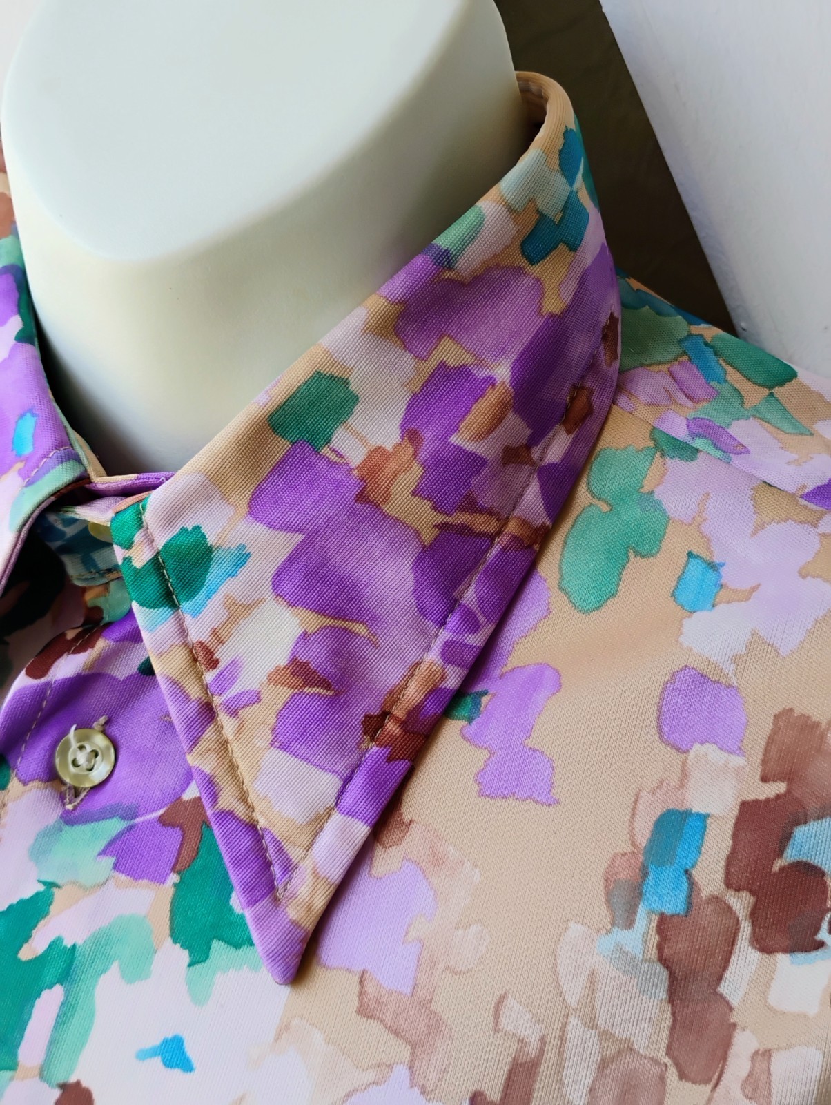 70’s „GIVENCHY for chesa” Lavender/Green Abstract Dagger Collar L/S Blouse 10