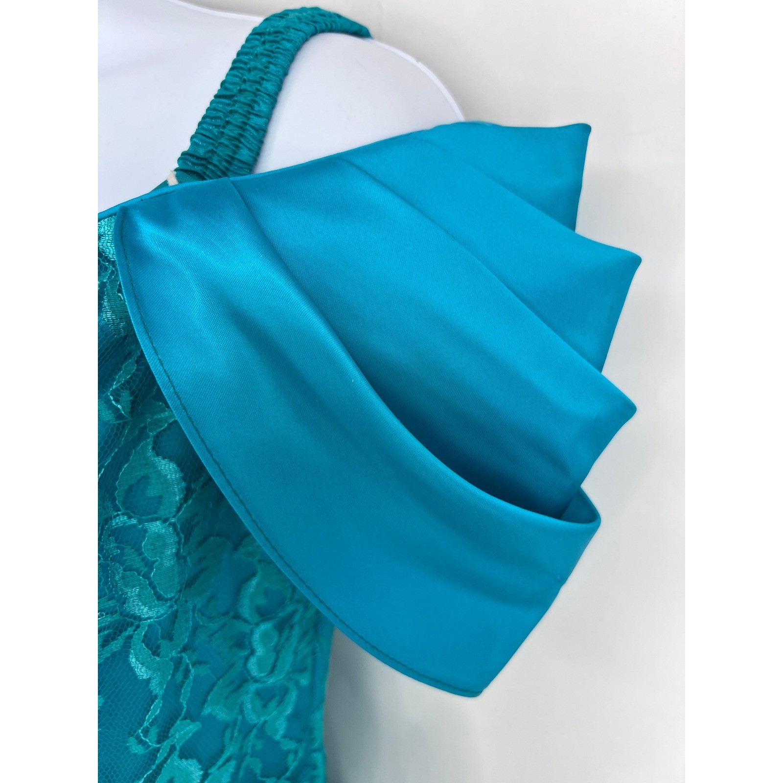 Vintage 80s teal prom dress L.A. Glo lace off shoulder rosette gown