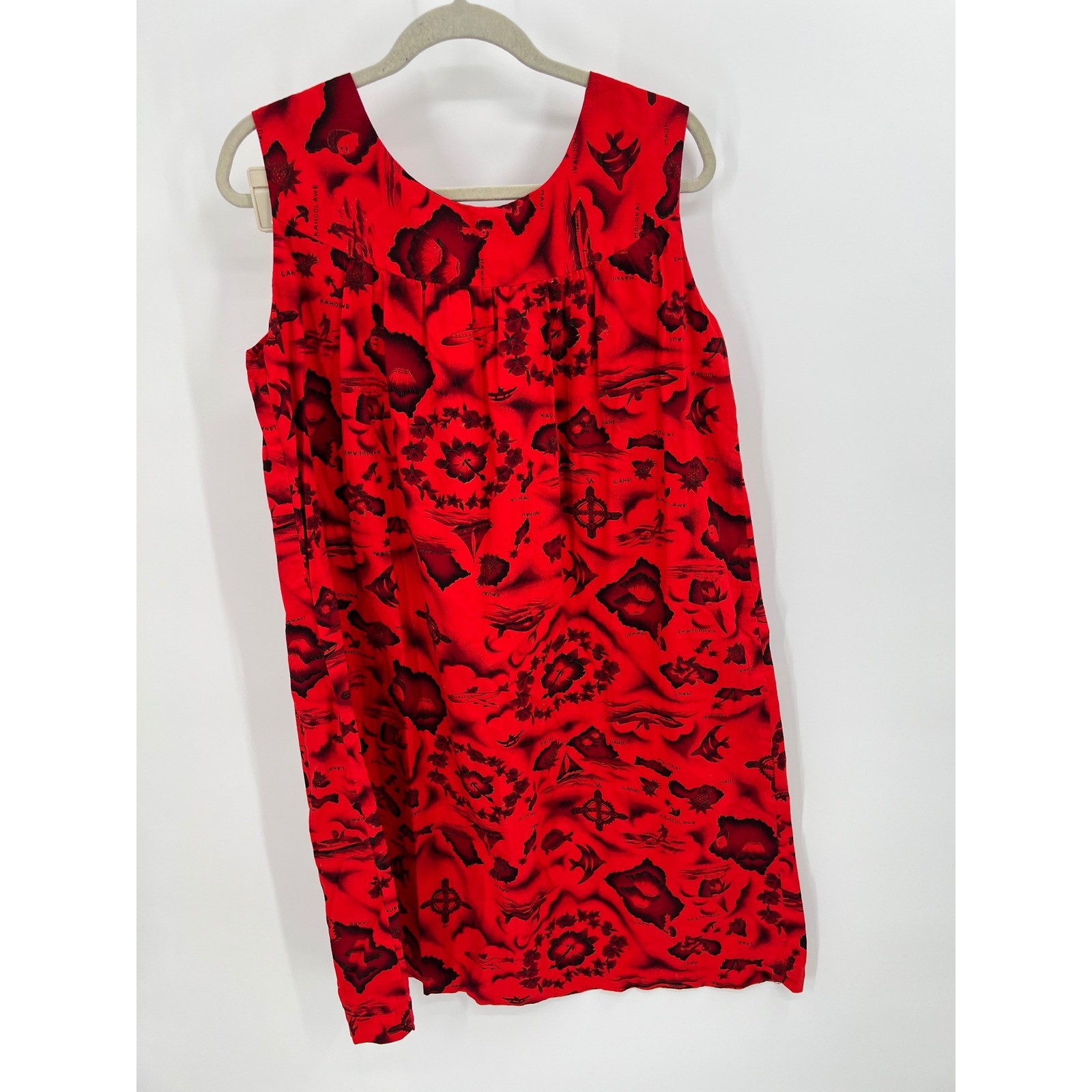 Ui-Maikai Vintage Made in Hawaii Muumuu Tank Dress Red Island Map Print XL