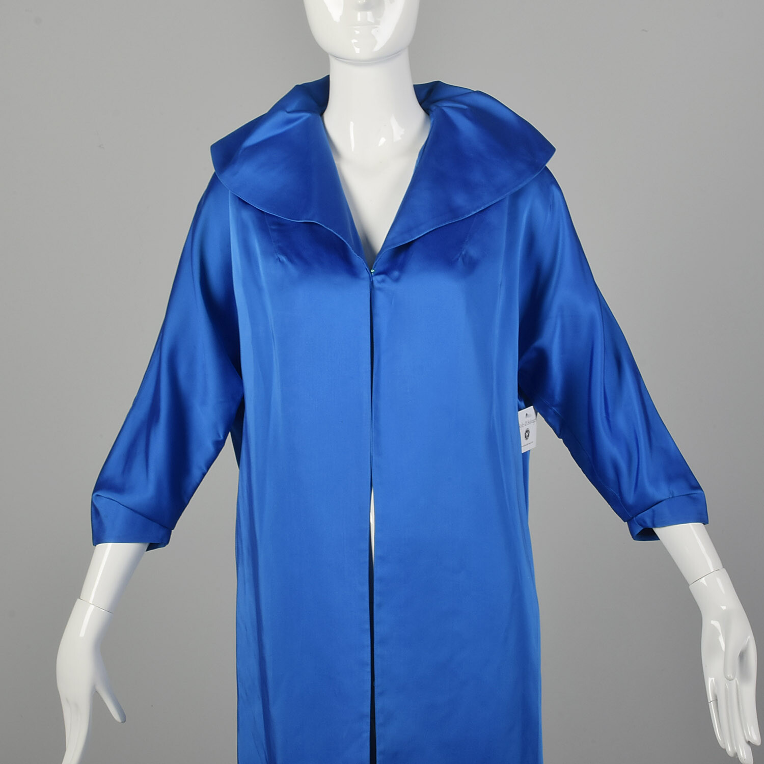Small 1950s Clutch Coat Blue Satin Bracelet Batwing Sleeves Wide Collar VTG 50s