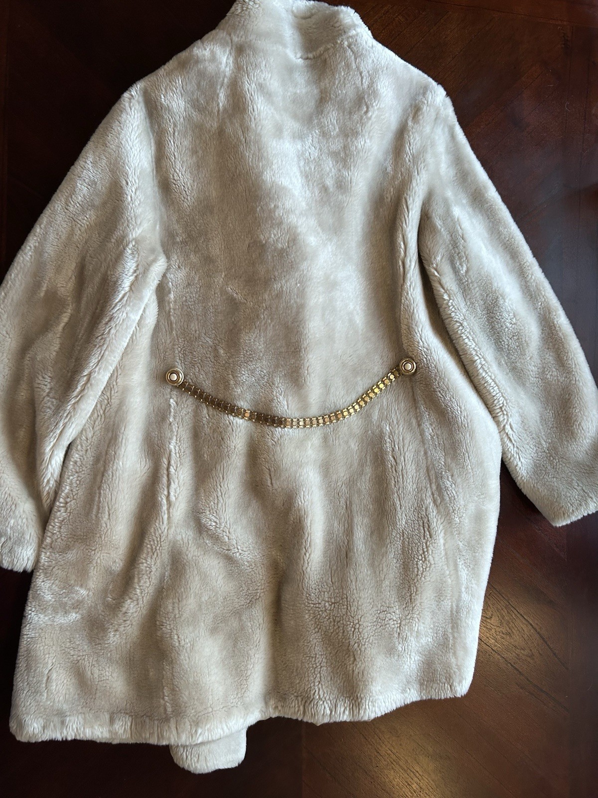Authentic 1970s Vintage Sportowne Faux Fur Coat Bullock’s Del Amo size M