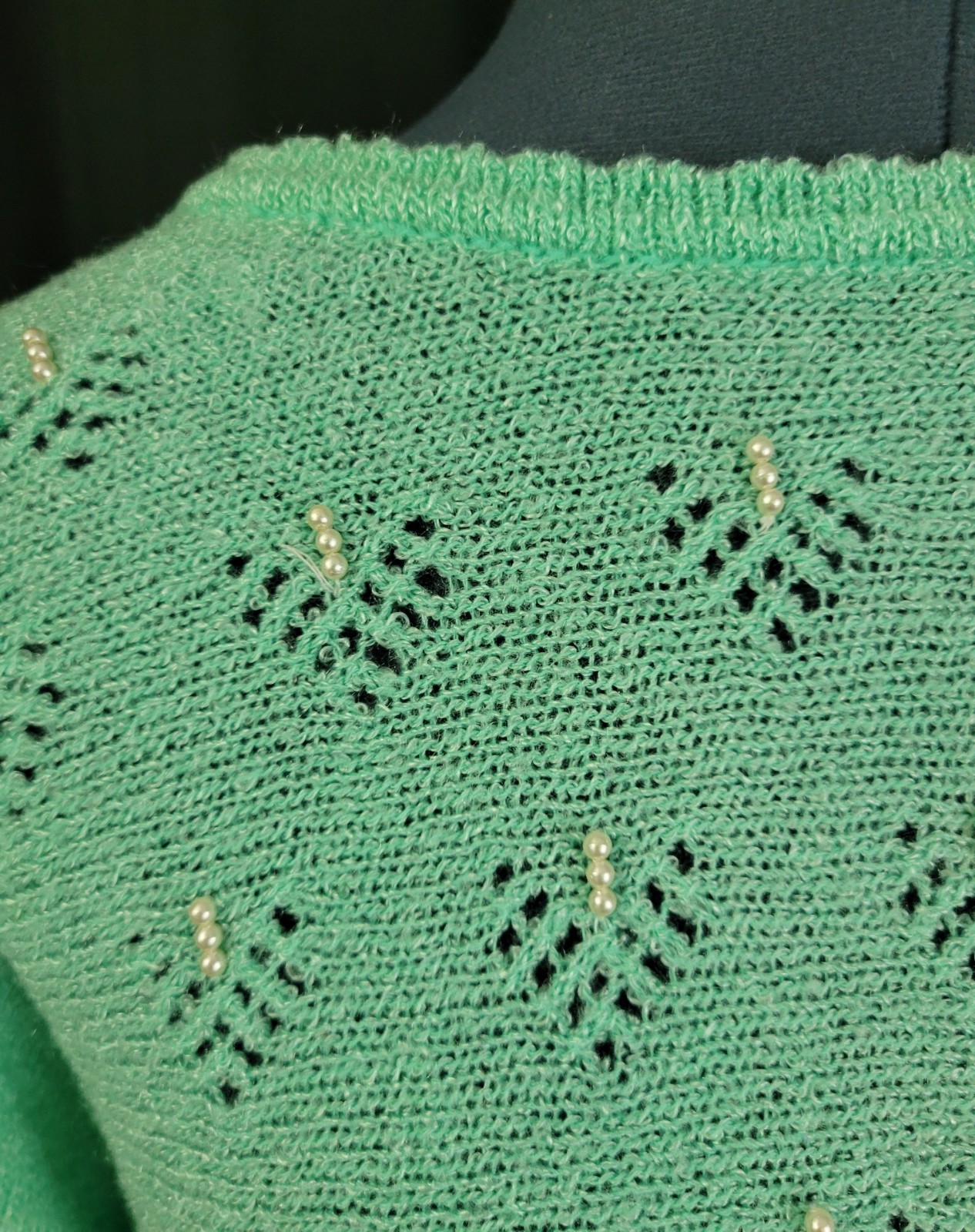 Vintage Jean Nicole Lightweight Mint Green Sweater w Pearl Accents Size S