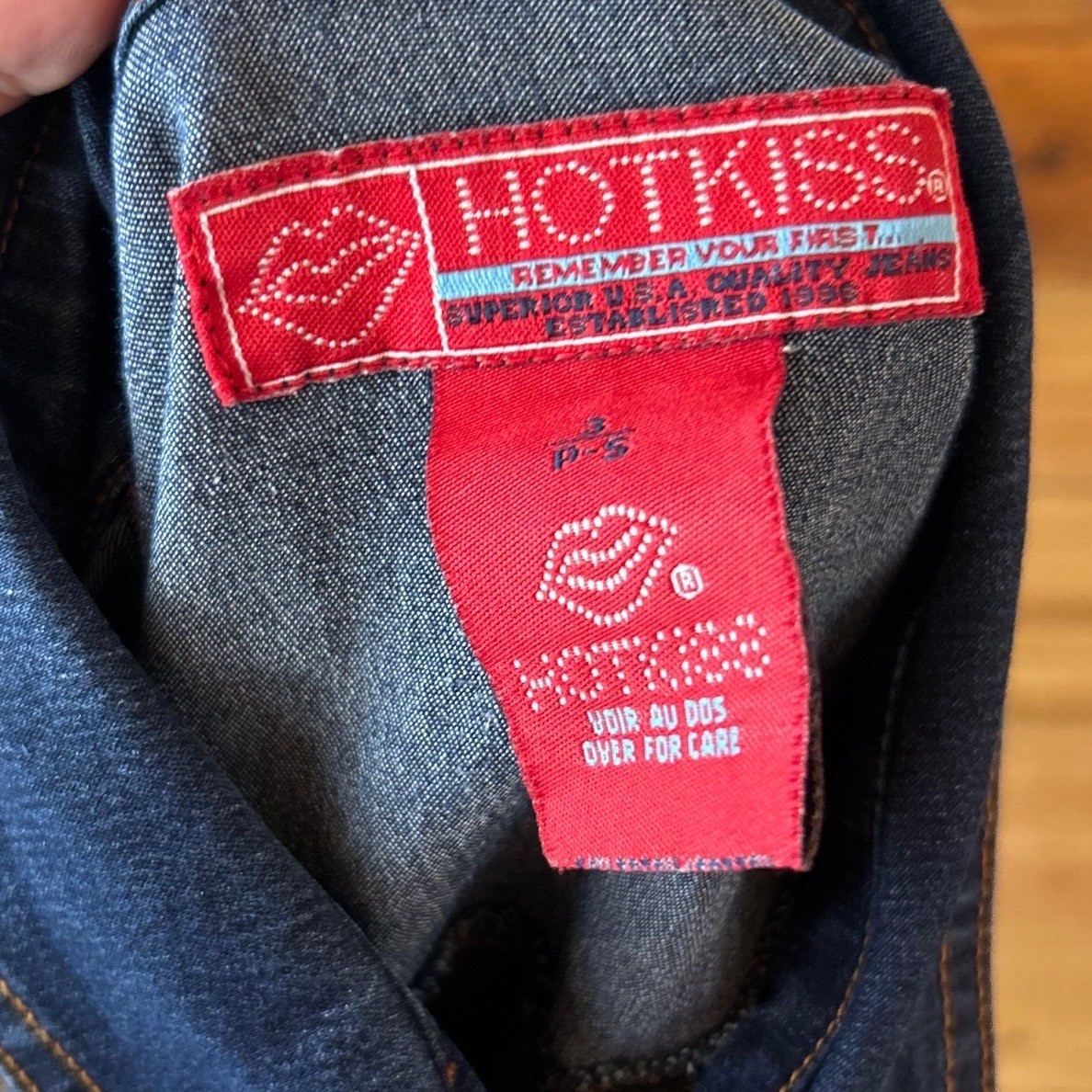 Vintage Denim Jacket Womens Small Dark Wash Trucker Hot Kiss Y2K Western Cowgirl