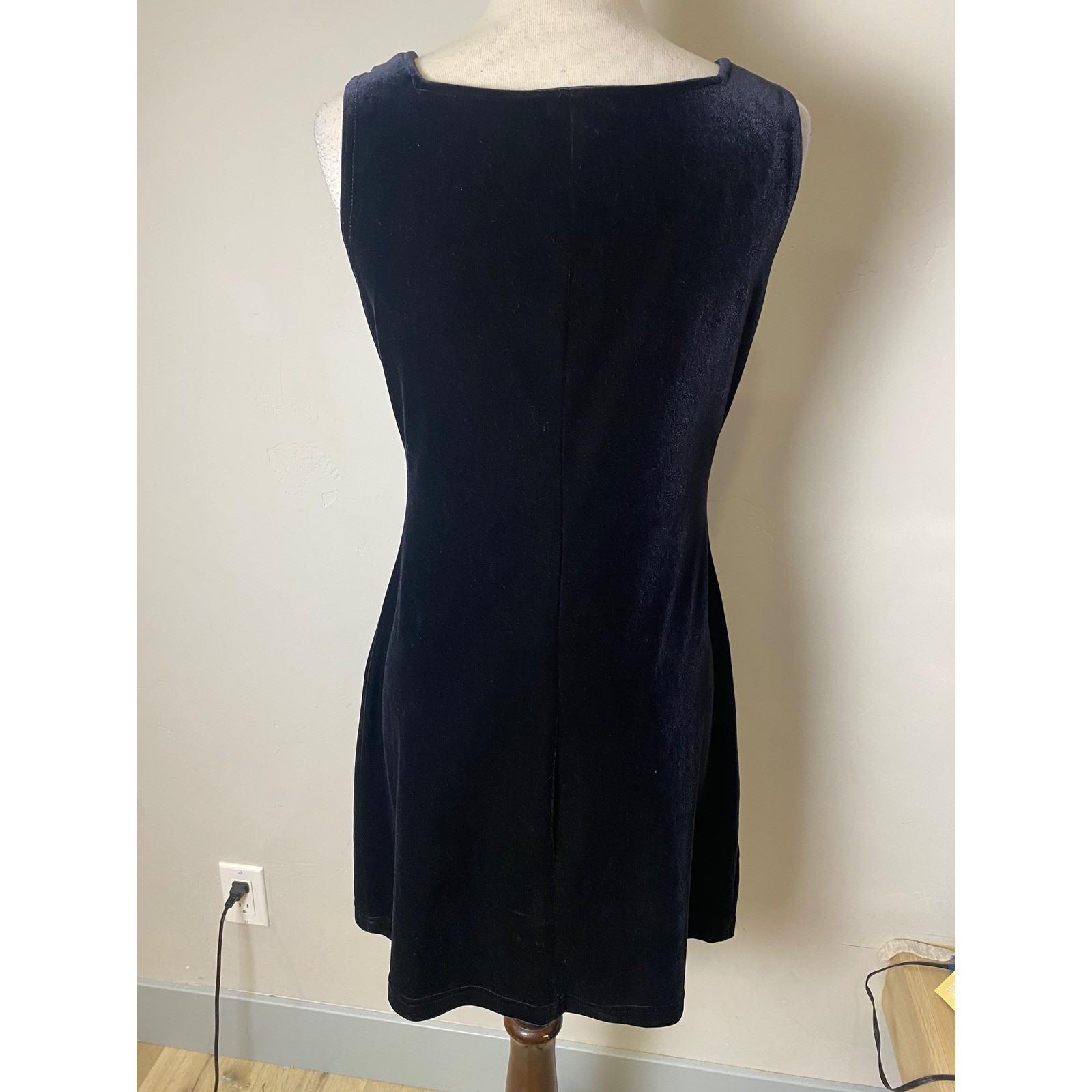 Vintage La Belle Black Velvet Square Neck Mini Dress 90s Sleeveless Goth Size M