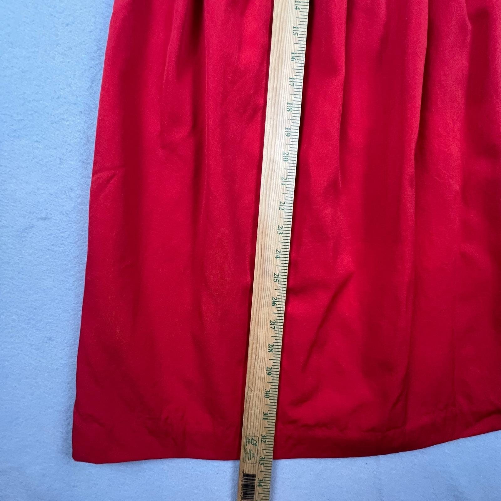 VTG Liz Claiborne Pleated Midi Skirt Womens 10 Red 100% Wool Career Classic