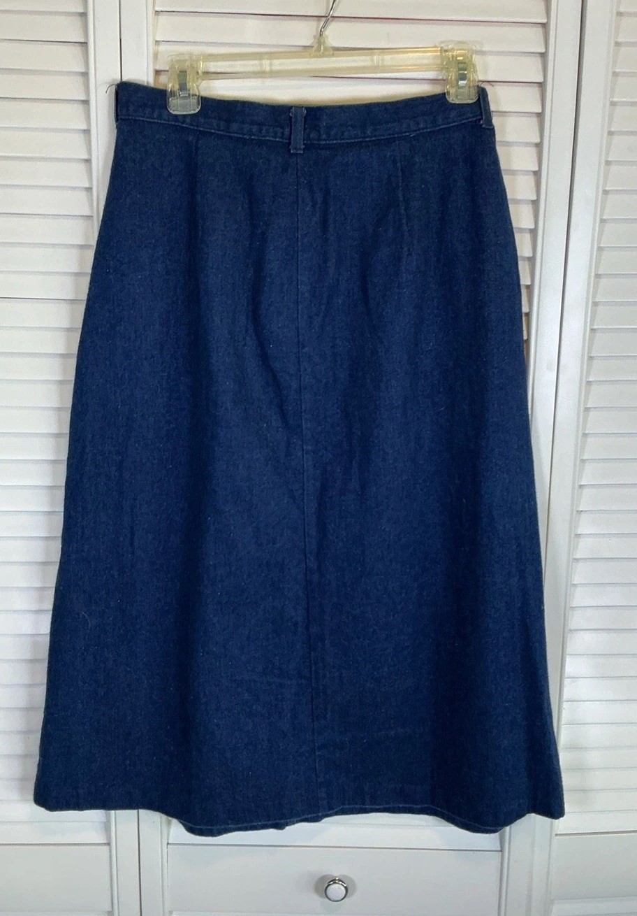 Vintage Levis Womens 29” Waist Denim Jean Skirt Size 14 Blue A Line Pleated USA