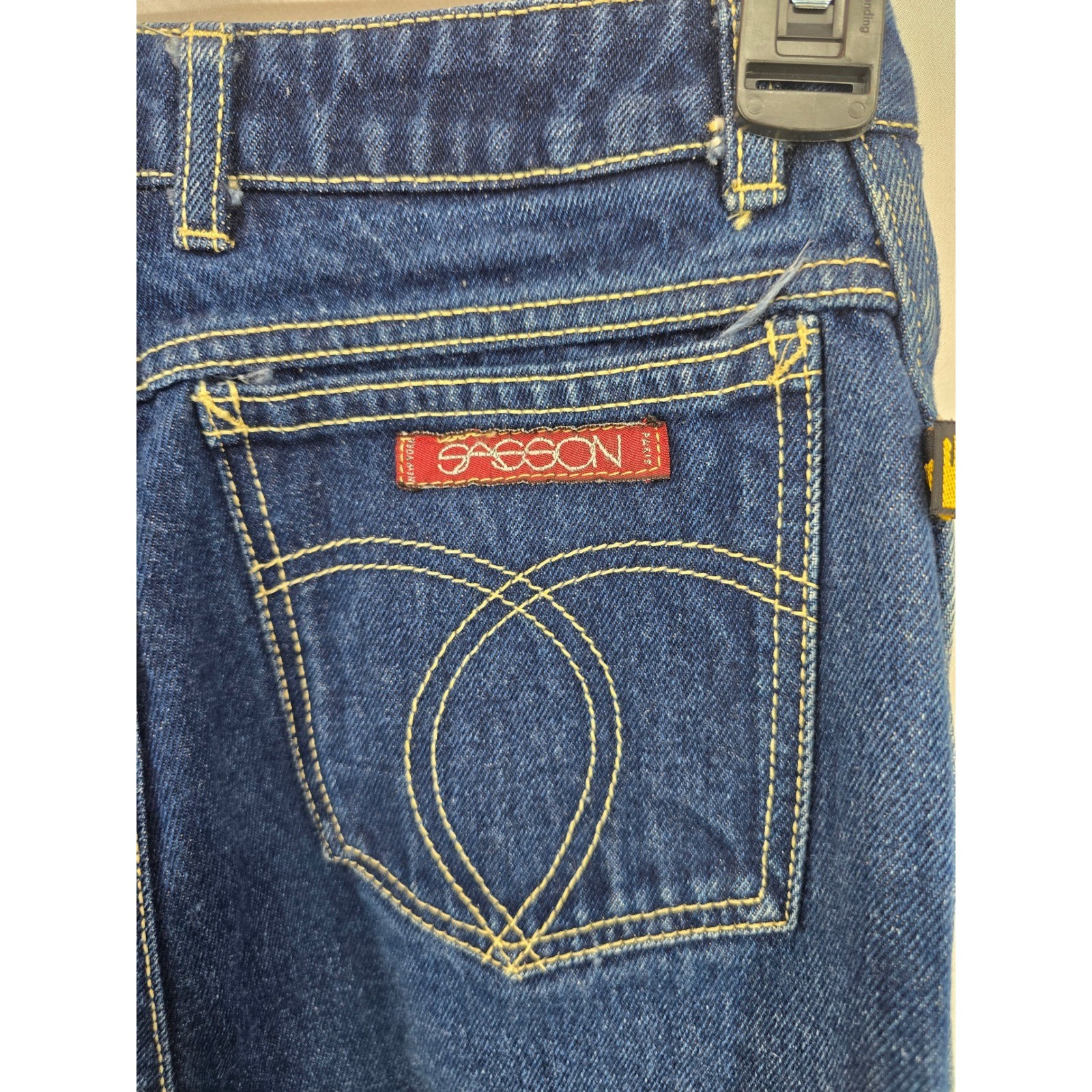 Vintage Sasson High Waisted Straight Leg Jeans Dark Wash Size 8 Style 131068
