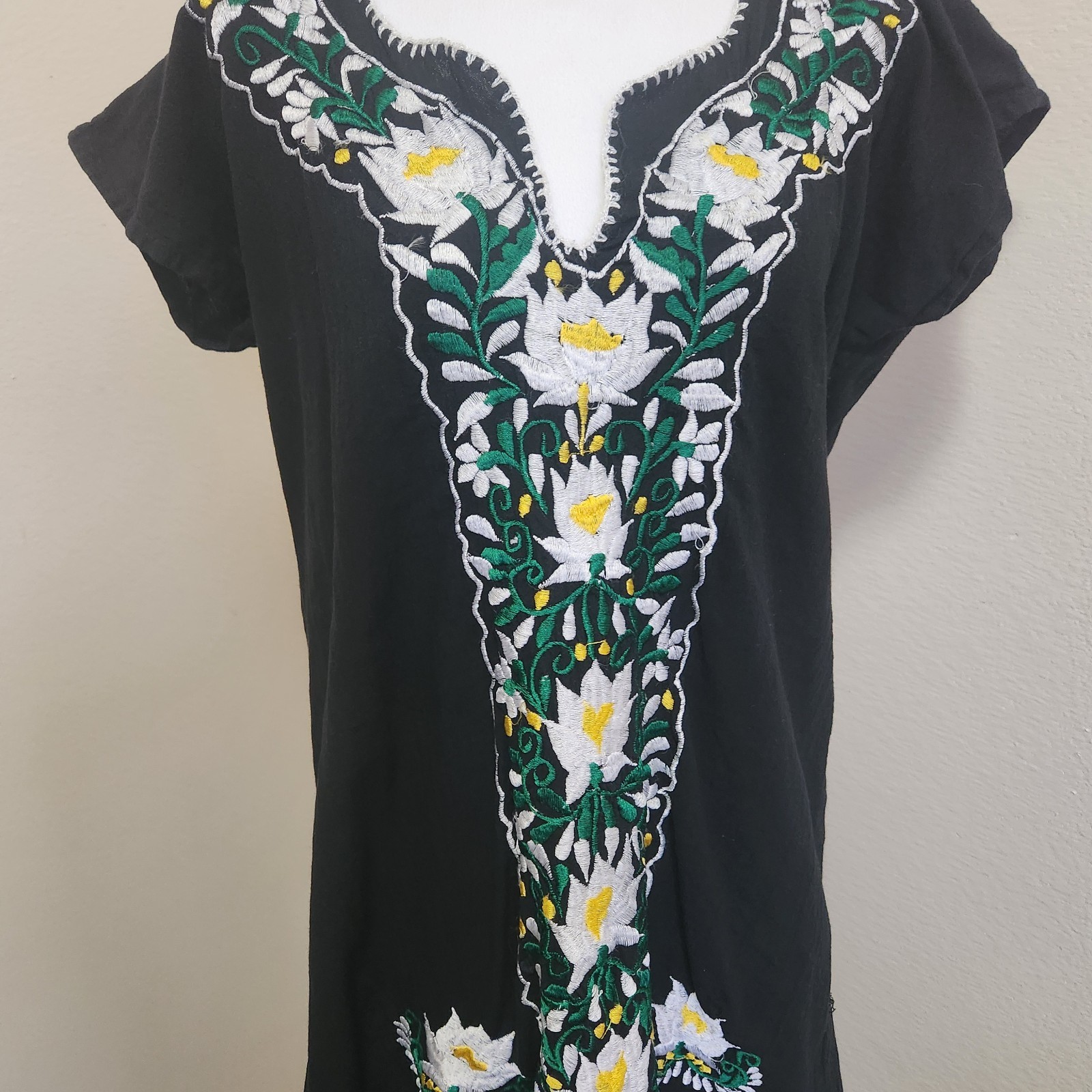 Vtg 70s Embroidered Ethnic Mexican Peasant Dress Boho Tunic L Black Lotus Resort