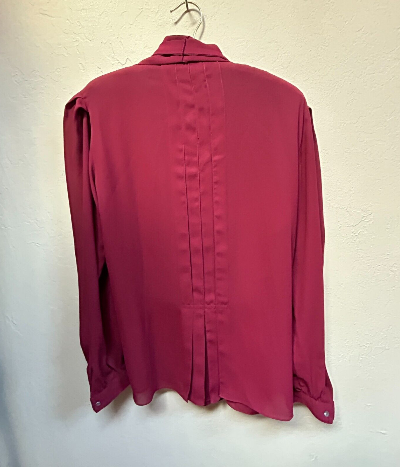 Vintage Jack Mulqueen VIP Collection Womens Maroon Ruched Sleeve Tie-Neck Blouse